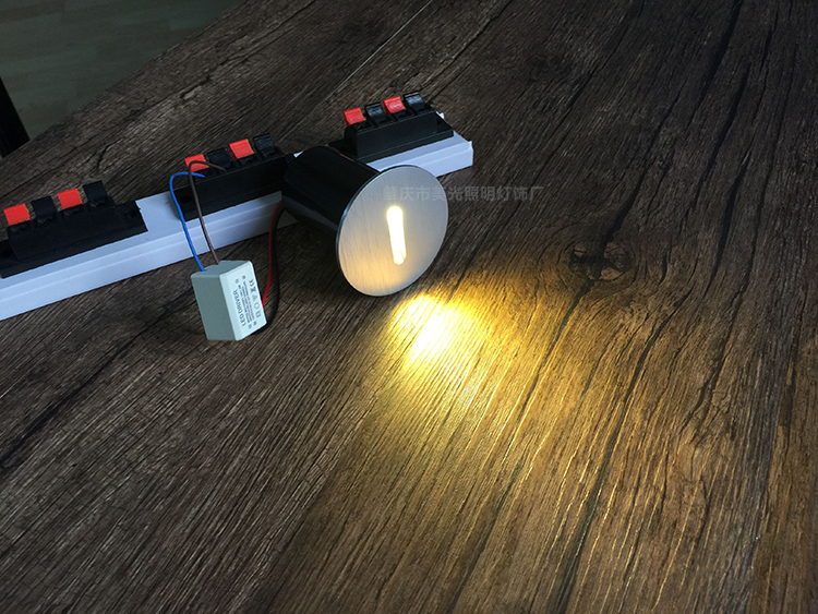 嵌入式圆形壁灯